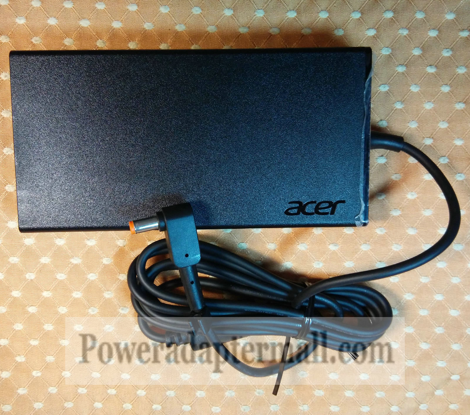 19V 7.1A Acer Aspire V15 Nitro VN7-592G-71ZL Laptop AC Adapter
